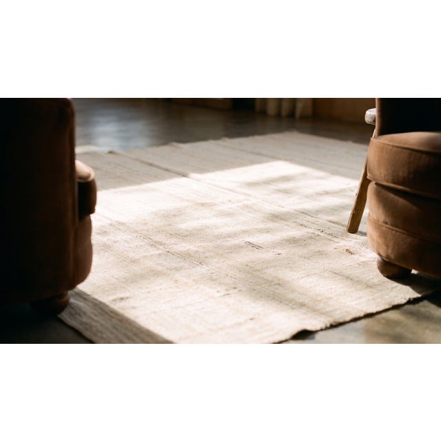 Textile 1940s White Cream Solid Plaid Kilim Antique Nw Persian Flat Weave 9'0" X 10'0" Wool Carpet For Sale - Image 7 of 8