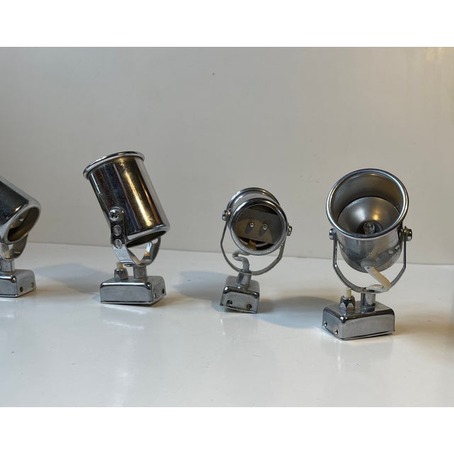 Vintage Italian Nautical Ship Cabin Wall Lights in Chrome, 1970s, Set of 4 For Sale - Image 6 of 11