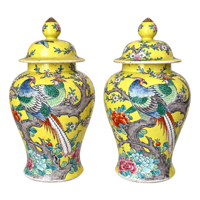 Mid 20th Century Pair of Nippon-Marked Yellow Bird and Floral Porcelain Ginger Jars For Sale