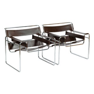 Pair of Mid Century Brown Wassily Chairs by Marcel Breuer for Stendig, 1960s, Labeled For Sale