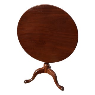 Antique English Mahogany Queen Anne Tilt Top Tea Table, Circa 1800–1820s For Sale