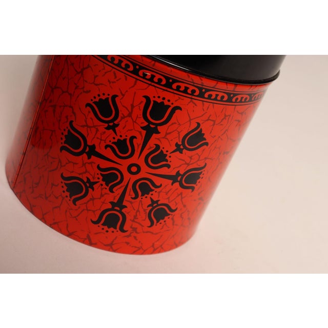 Set of Three Japanese Modern Nesting Canisters With Red and Black Floral Decoration For Sale - Image 9 of 18