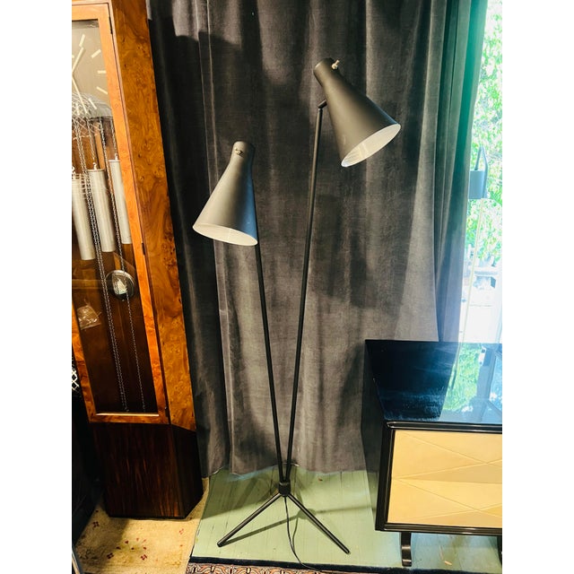 Nuevo "Thom" Contemporary floor lamp in matte black-finish metal with two shades, with manufacturer's label, switch on...