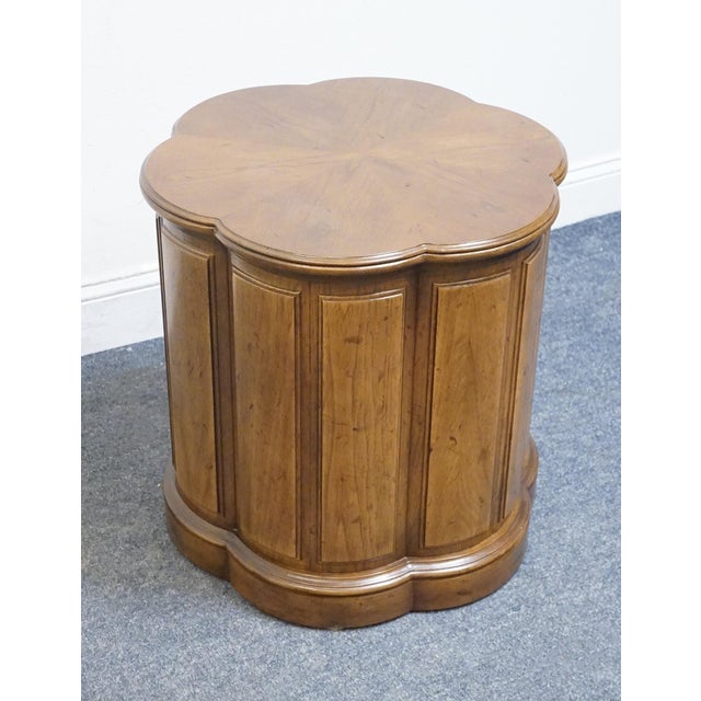 Brown Henredon Furniture Solid Walnut 21" Accent Storage End Table 43-5302 For Sale - Image 8 of 10