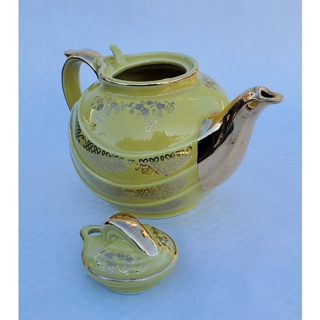 Ceramic Hall Ceramics 1960s Canary Yellow Teapot With 24k Gold Gilding "Made in u.s.a" by Hall Ceramics For Sale - Image 7 of 17