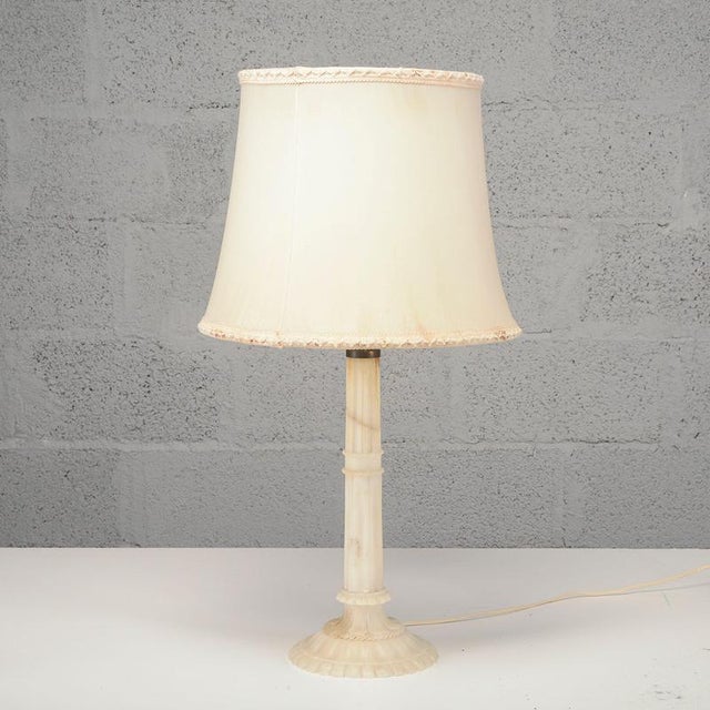 Lamp with Alabaster Base, 20th Century For Sale - Image 4 of 7