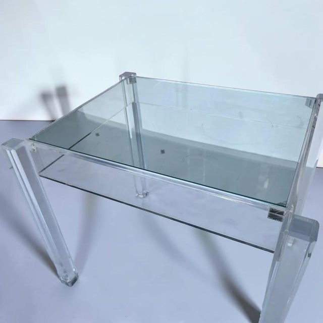 Transparent Mid-Century Modern Lucite and Glass Side Table For Sale - Image 8 of 9