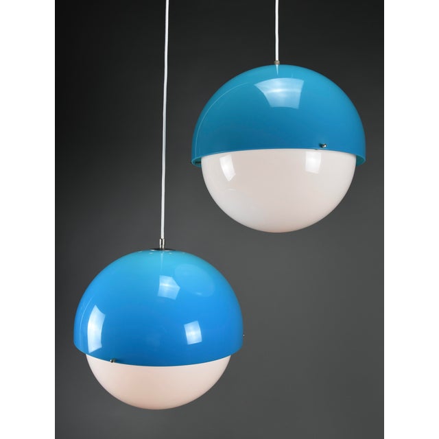 Model 4021 Blue Methacrylate Pendant Lamp by Luigi Bandini Buti for Kartell, Italy, 1960s For Sale - Image 13 of 18