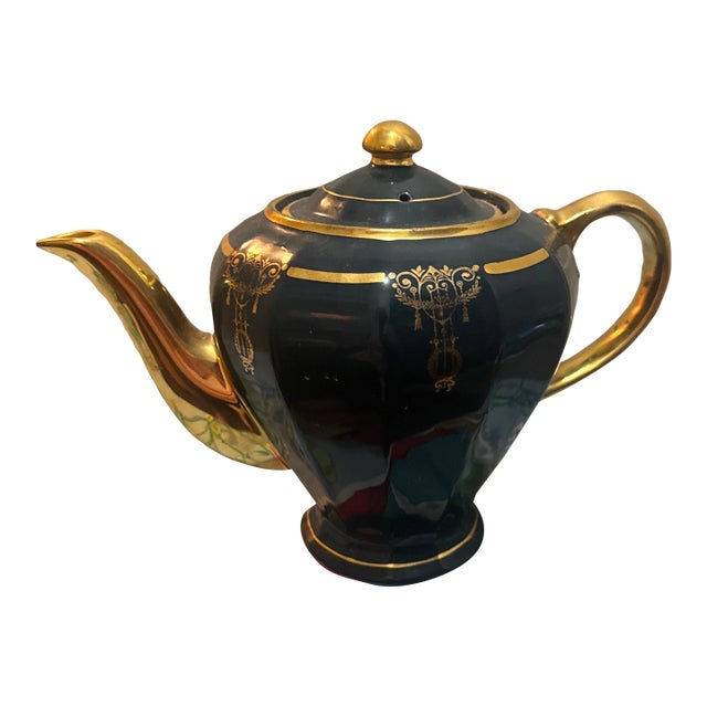 Vintage Sadler Black and Gold Ceramic Teapot For Sale