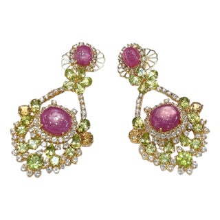 Bochic Orient 7ct Ruby, 4ct Peridot & 3ct Citrin Earrings in 18K Gold For Sale