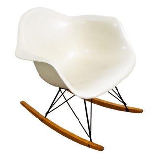 1960s Mid Century Modern Lounge Chair Shell Eames Herman Miller White Rocker Arm MCM For Sale