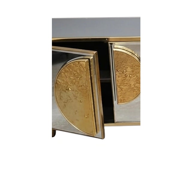 This sideboard is an exclusive creation by Justfurnituress, crafted with a contemporary approach to luxury and a strong...