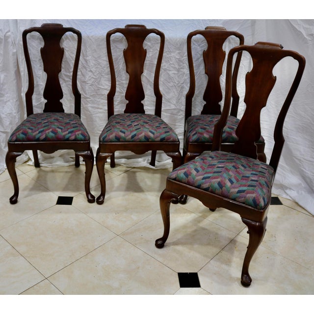 Queen Anne Mahogany Dining Chairs Attributed to Hickory Chair Set of 6, 2 Arm Chairs and 4 Side Chairs. The re-upholstered...
