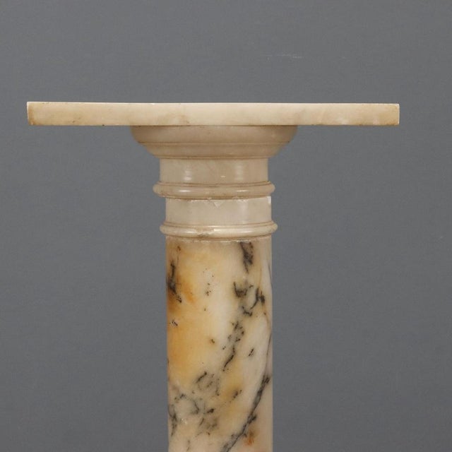 Column in Turned Alabaster For Sale - Image 3 of 9