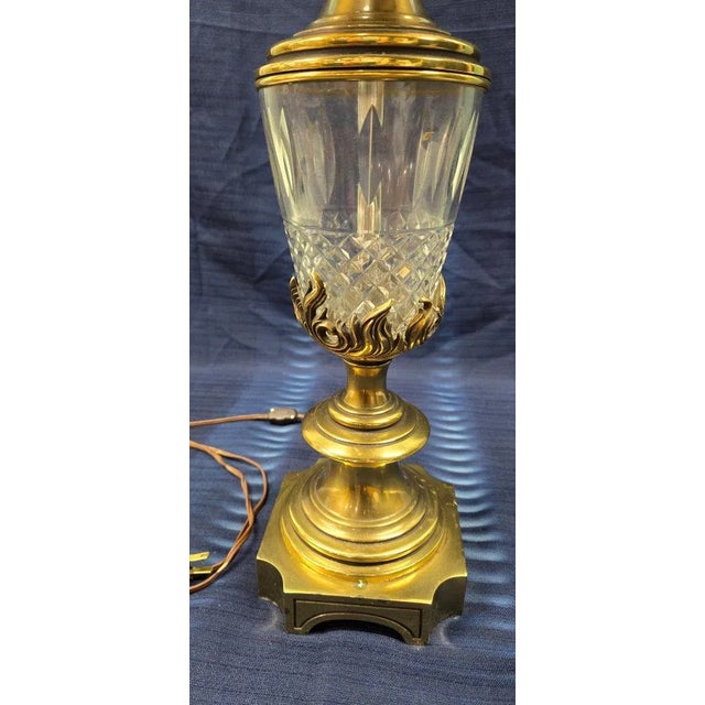 Early 21st Century Vintage Stiffel Glass and Golden Colored Table Lamp For Sale - Image 5 of 12