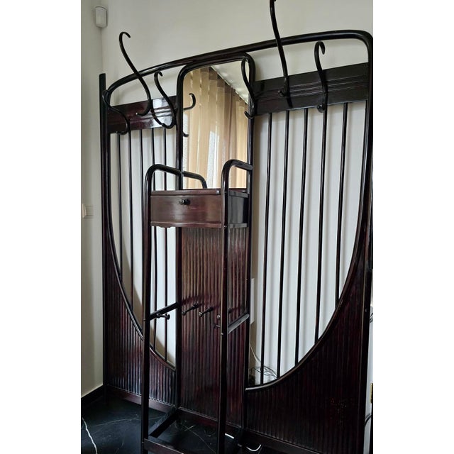 Vienna Secession Wandgarderobe Nr. 6 Hall Stand from Gebrüder Thonet, Austria, 1904 For Sale - Image 11 of 16