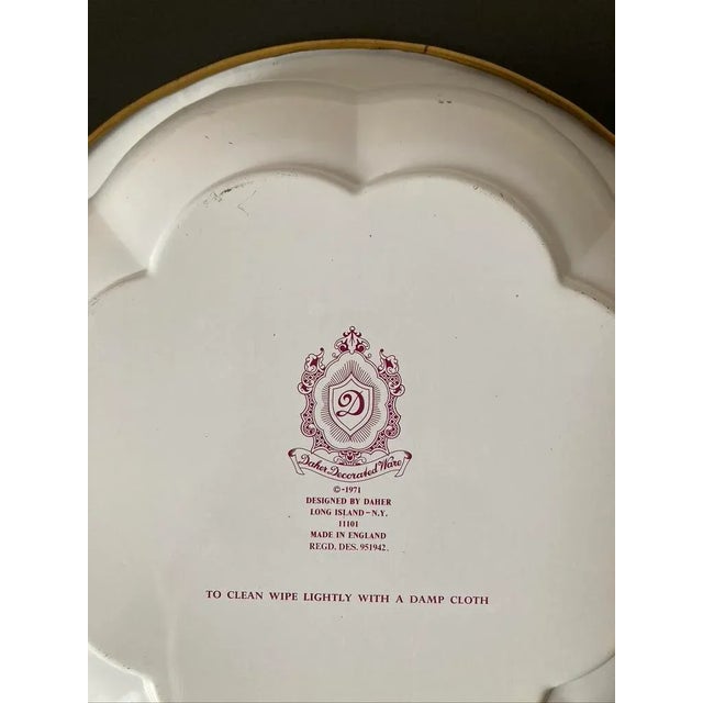 English Victorian Red Roses Toleware Bowl, Plate or Tray by Daher- Large For Sale - Image 11 of 12