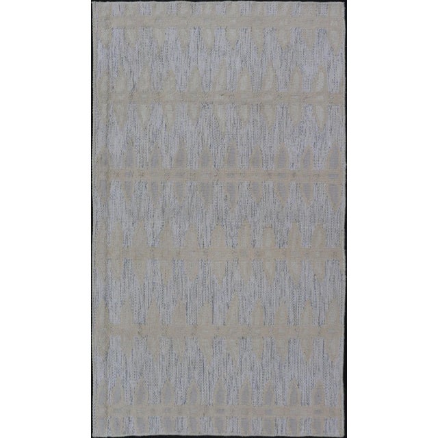 Mid-Century Modern Scandinavian Hand Woven Flat Weave Rug by Keivan Woven Arts, 3'0 X 5'5 For Sale - Image 3 of 9