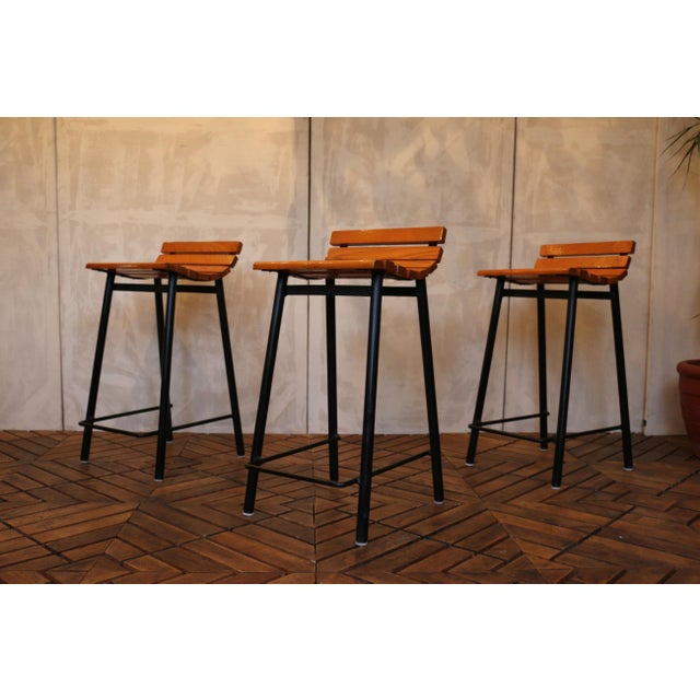 Wood 1960s Set of Three Mid-Century Modern Oak & Steel Bar Stools For Sale - Image 7 of 18