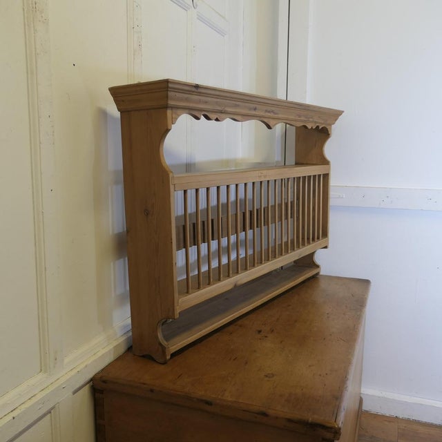 Long Wall Hanging Pine Plate Rack This useful piece hangs on the wall and drains and stores plates until required It has a...