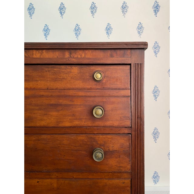 Antique Early 1800s American Neoclassical Cherry Chest of Drawers With Reeded Feet For Sale - Image 13 of 15