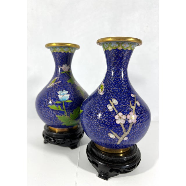 1980's Blue Cloisonné Vases With Pink Peonies and Cherry Blossoms , a Pair, Boxed With Carved Wood Stands For Sale - Image 4 of 7