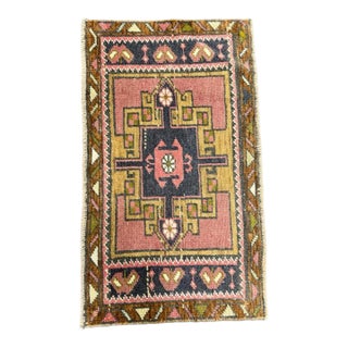 Turkish Yastik Rug 1'4" x 2'4" For Sale