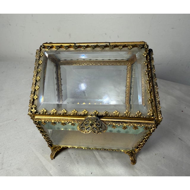 Antique Gold Gilded Brass Beveled Glass Velour Jewelry Casket Jar Box Display For Sale In New York - Image 6 of 12