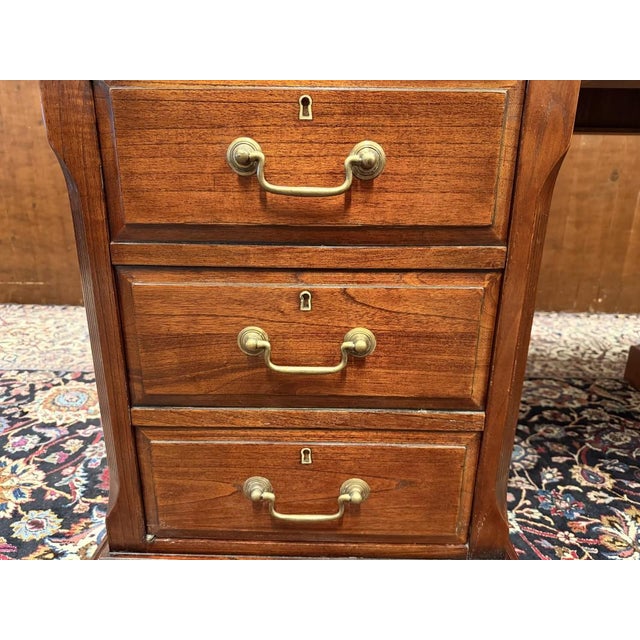 English Desk from Globe Wernicke For Sale - Image 12 of 18