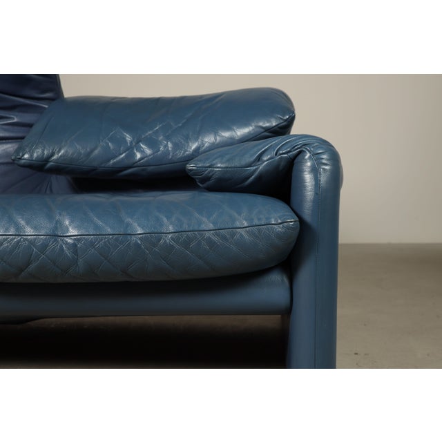 Maralunga 2-Seater Sofa in Blue Leather by Vico Magistrettifor Cassina, Italy, 1973 For Sale - Image 13 of 16