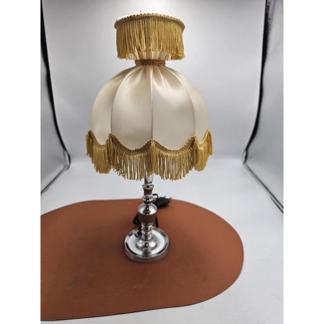 Nickel-plated art deco lamp, vintage 1940s-50s, dimensions: height 36 cm, lampshade diameter 17 cm, lampshade height 19...