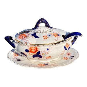 Late 19th Century Late Meyer Sauce Tureen on Dish With Serving Spoon/ Ladle.