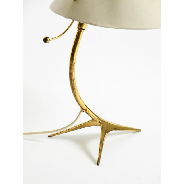 Large Mid-Century Modern Brass Crows Foot Table Lamp from Kalmar, 1950s For Sale - Image 15 of 18