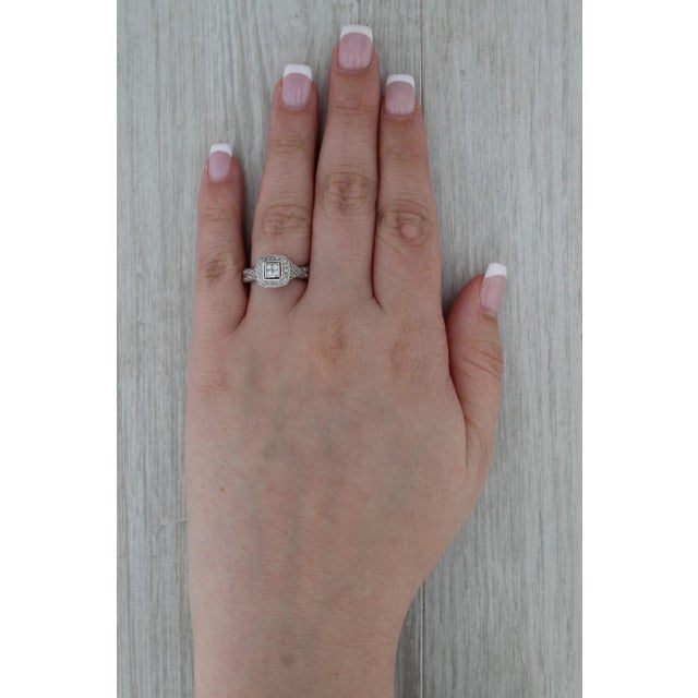 Metal 0.26ctw Princess Diamond Halo Engagement Ring 14k White Gold Size 7 For Sale - Image 7 of 8