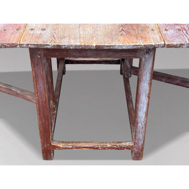 19th Century Swedish Painted Drop-Leaf Dining Table, 1810 For Sale - Image 4 of 13