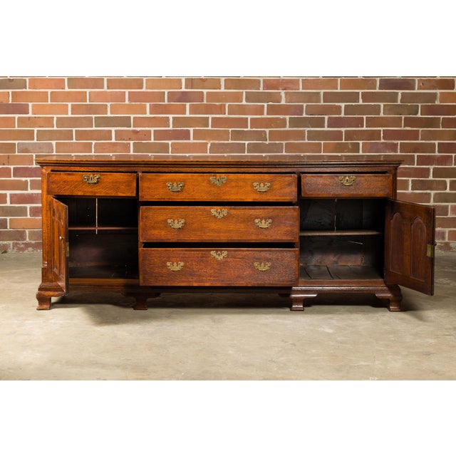 English 19th Century English Oak Buffet with Five Drawers and Two Doors For Sale - Image 3 of 12