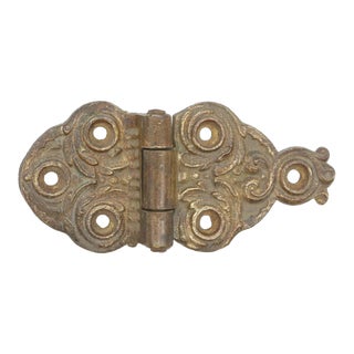 Vintage 4 In. Victorian Bronze Offset Ice Box Hinge For Sale
