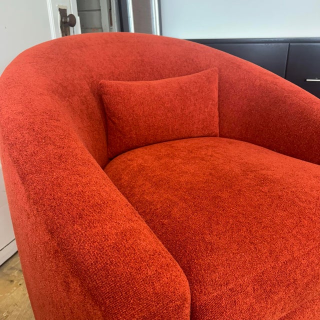 Mid-Century Modern U-Turn Burnt Orange Swivel Chair For Sale - Image 3 of 6