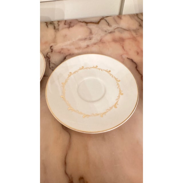 1960s 1960s Royal Doulton Rondo H4935 Cup & Saucer Set- 4 Pieces For Sale - Image 5 of 6