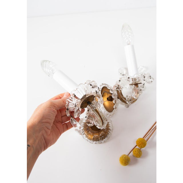 Vintage French Wall Sconces in Crystal and Brass, 1950s, Set of 2 For Sale - Image 4 of 9