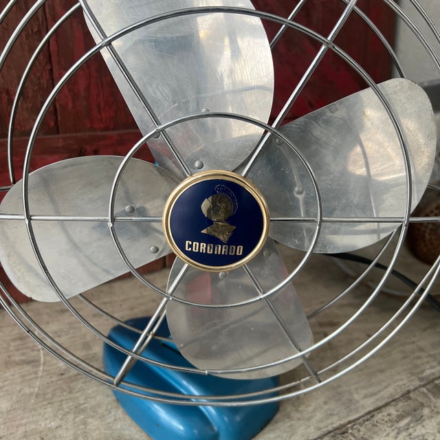1950s Vintage Coronado Electric Fan 12" Aluminum Blades Blue Metal Base 15" Tall For Sale - Image 5 of 13