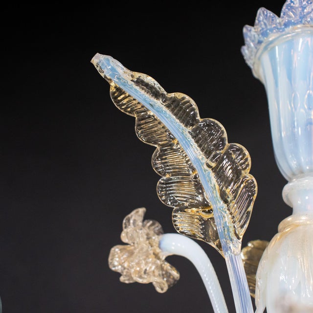 Vintage La Murrina Ca’ Rezzonico–Style Gold‑Infused Opaline Murano Chandelier For Sale - Image 17 of 18