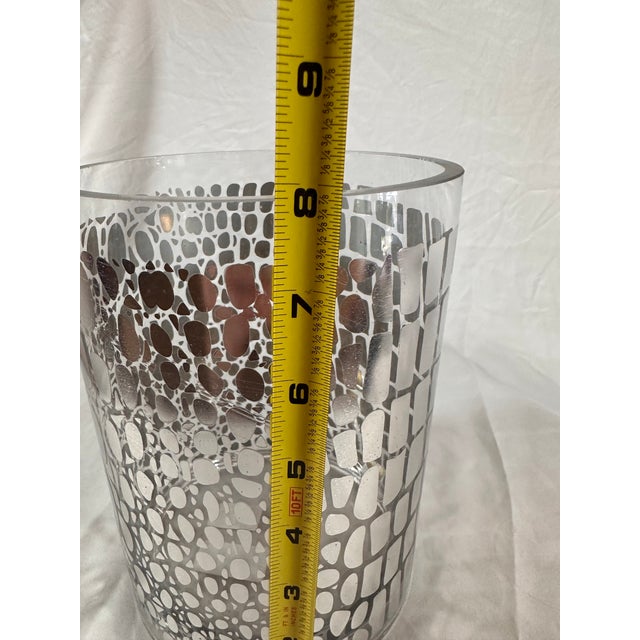 1990s Beautiful Clear, Cylindrical Vase With Embossed Chrome Alligator Print For Sale - Image 5 of 8