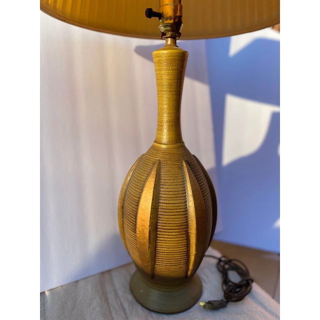 Mid-Century Modern Textured Pottery Lamp For Sale - Image 9 of 13
