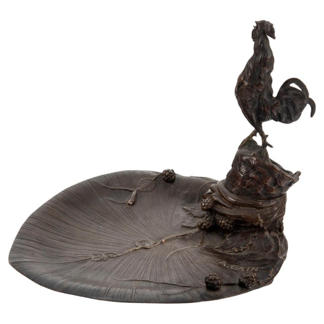 This finely cast 19th-century French bronze vide-poche takes the form of a broad, naturalistically modeled leaf, animated...