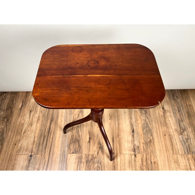 Antique Federal Period Cherry Hepplewhite Candle Stand C Mid 19th Century For Sale - Image 4 of 7