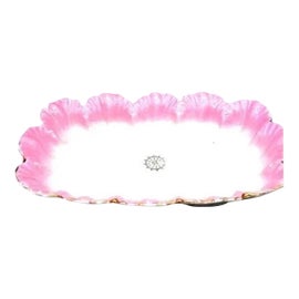 Example of Bubble Gum Serveware