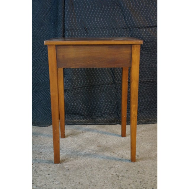 Antique Early American Sheraton Style Oak Farmhouse Side Work Table W/ Drawer For Sale - Image 10 of 15