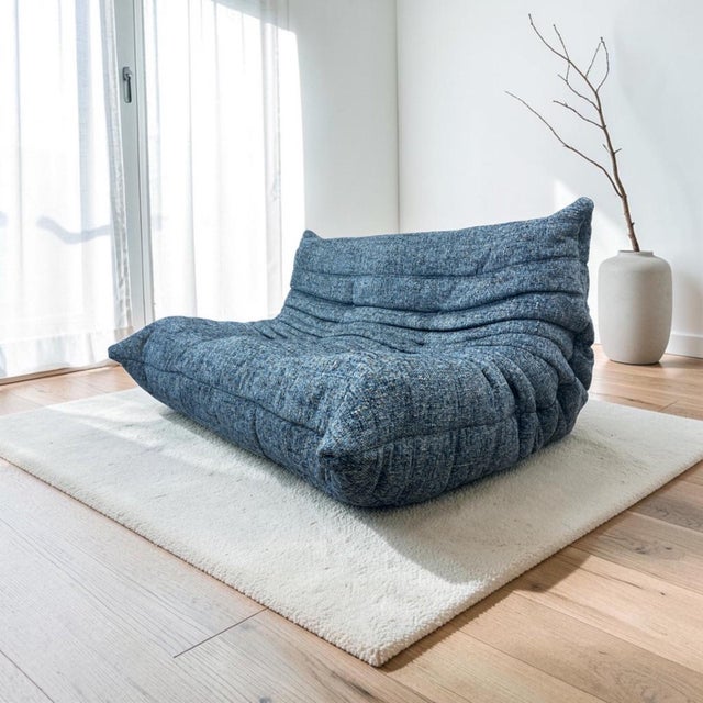 Mid-Century Modern Vintage Togo Sofa by Michel Ducaroy for Ligne Roset, 1989s For Sale - Image 3 of 18
