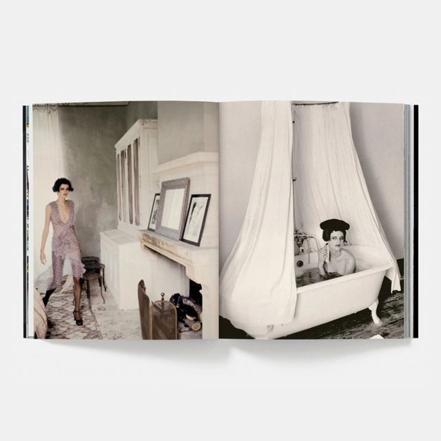 Paper Grace Thirty Years of Fashion at Vogue For Sale - Image 7 of 11